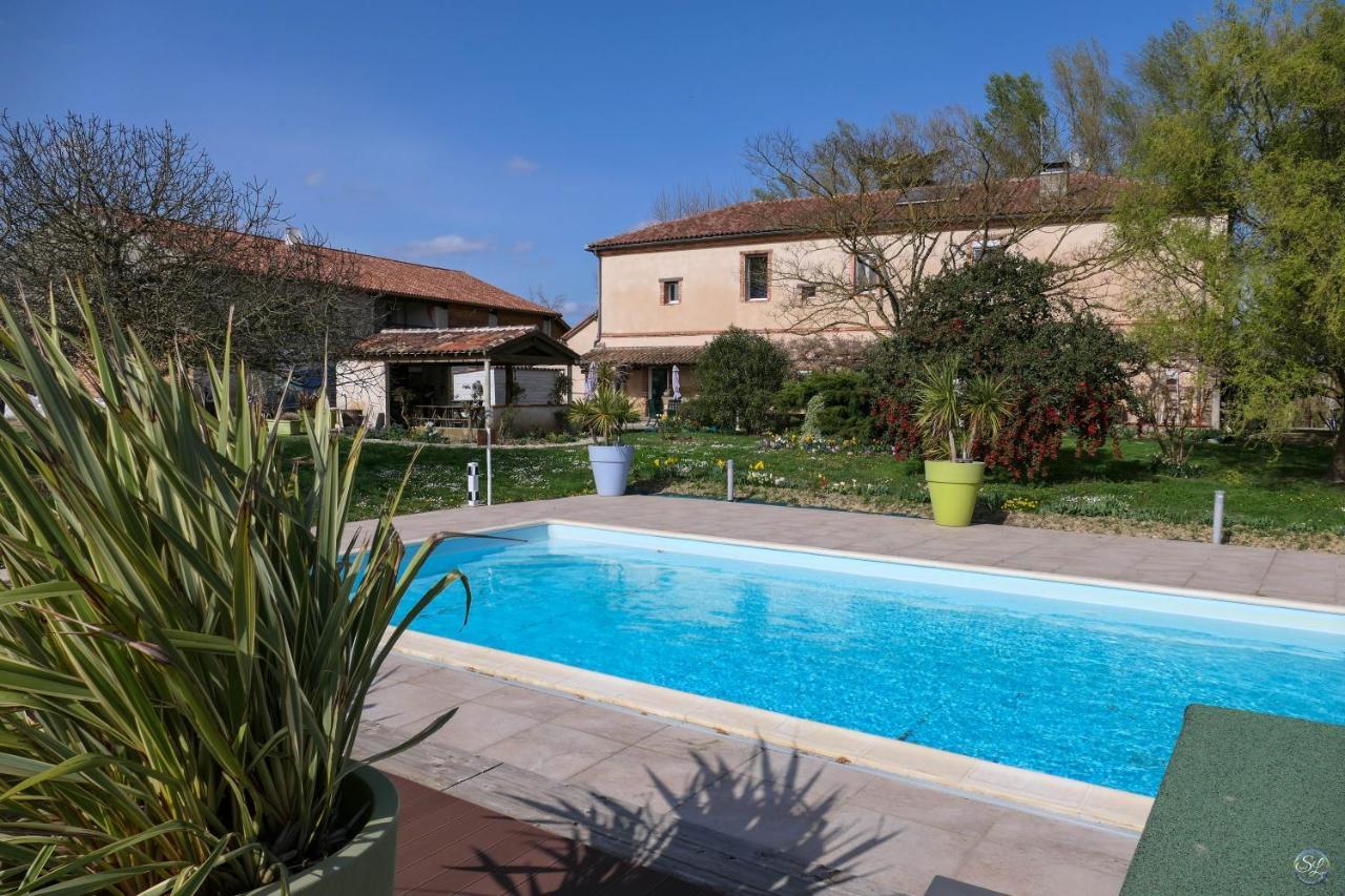 Domaine De L'ile - Et D'hotes Castelsarrasin
